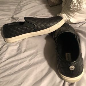 Steve Madden quilted casual slip on sneaker